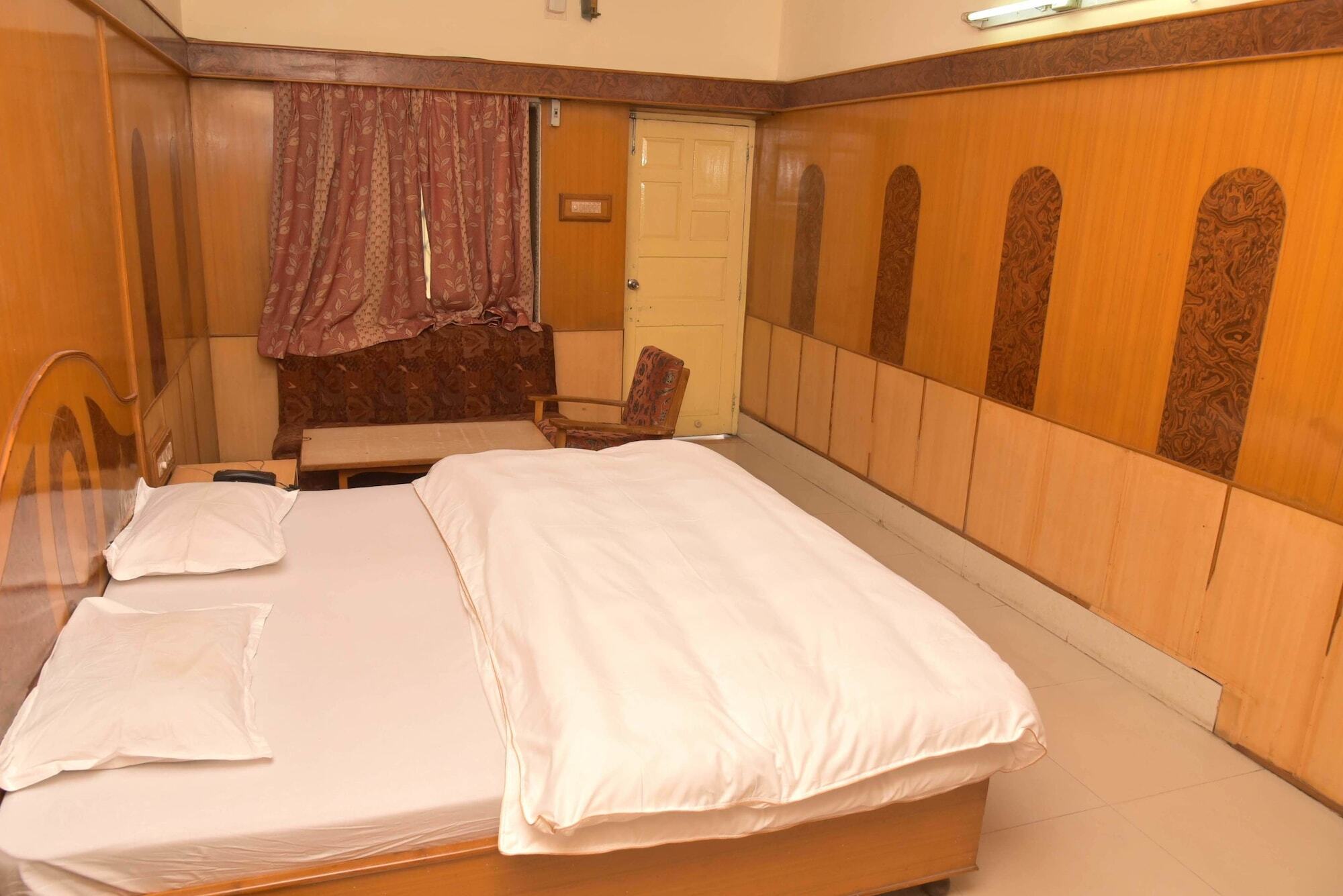 Hotel Hill Top Mount Abu By Ashoka Εξωτερικό φωτογραφία